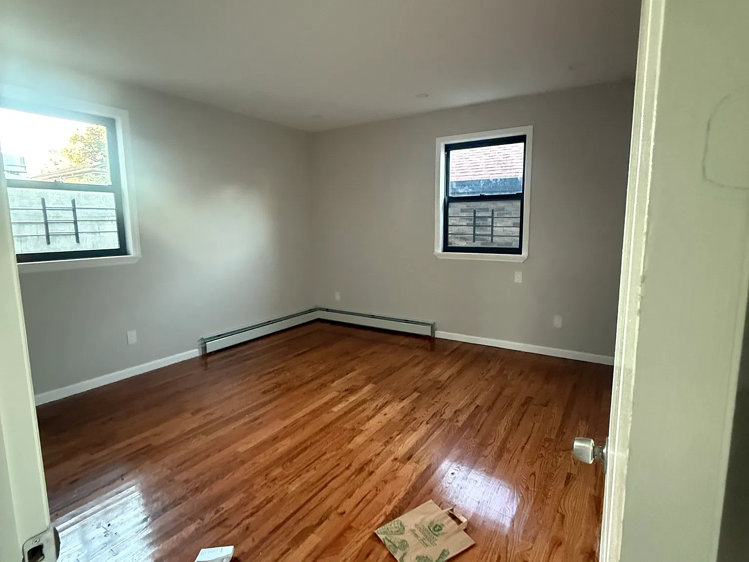 3 bed, $3,500 — Photo 2