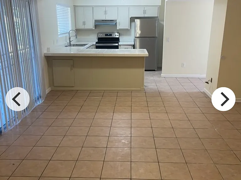 4382 W 14th Pl — Photo 3