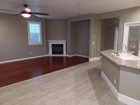 3rd image of 15822 Square Top Ln