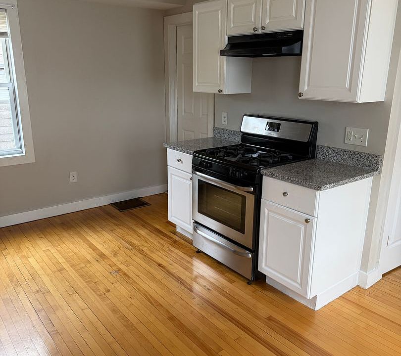1st image of 9 5th St #2