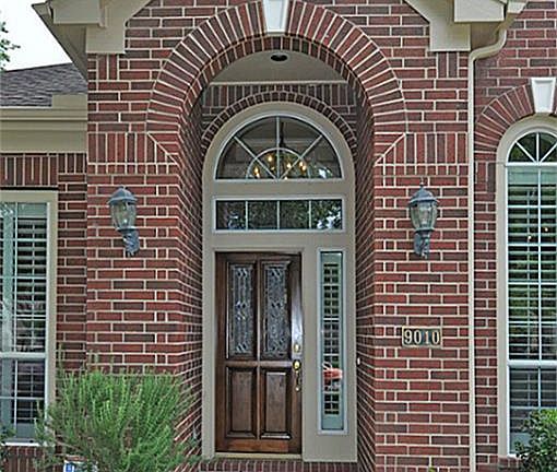 3rd image of 9010 Avebury Stone Cir