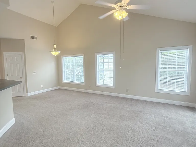 5034 Belleglen Ct #201 — Photo 19