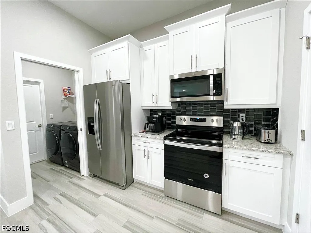 4 bed, 2.0 bath, 1789 sqft, $2,700 — Photo 4
