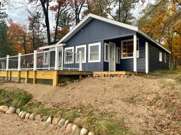 6011 William H Kelly Rd, Johannesburg, MI 49751