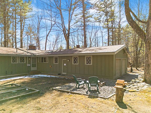 4th image of 377 Readfield Road