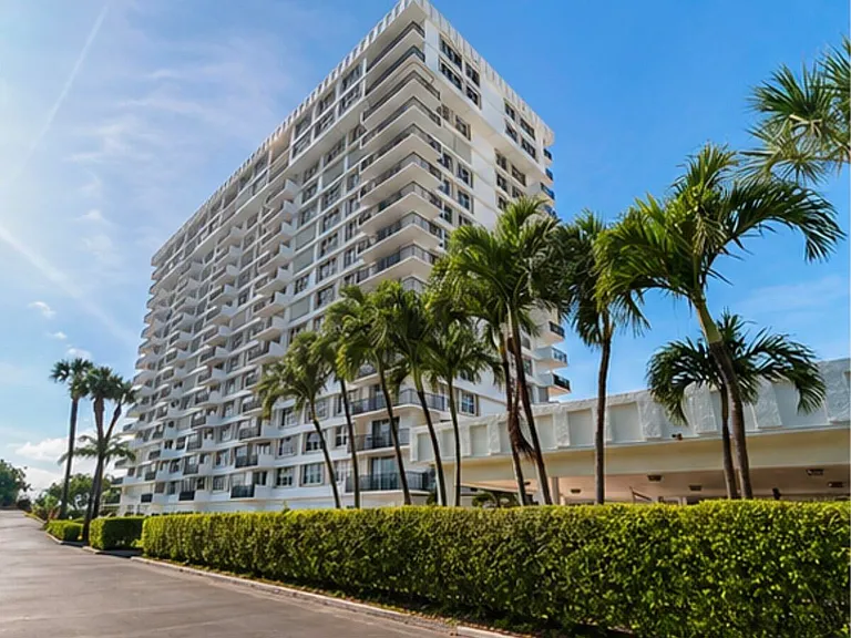 2121 N Ocean Blvd #201W — Photo 1