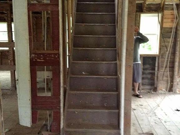 Stairway to upstirs