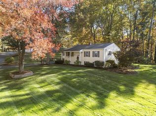 25 Grist Mill Rd, Littleton, MA 01460
