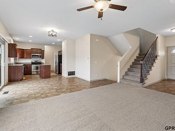 4th image of 4510 Waterford Ave