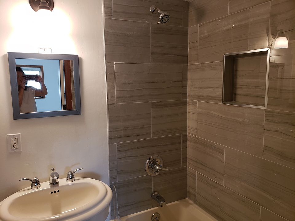 Newly tiled shower/bathtub area.