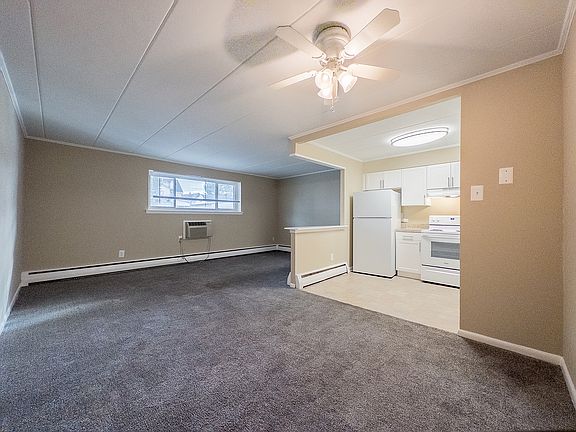 5th image of 1320 Lincoln Ave APT 36