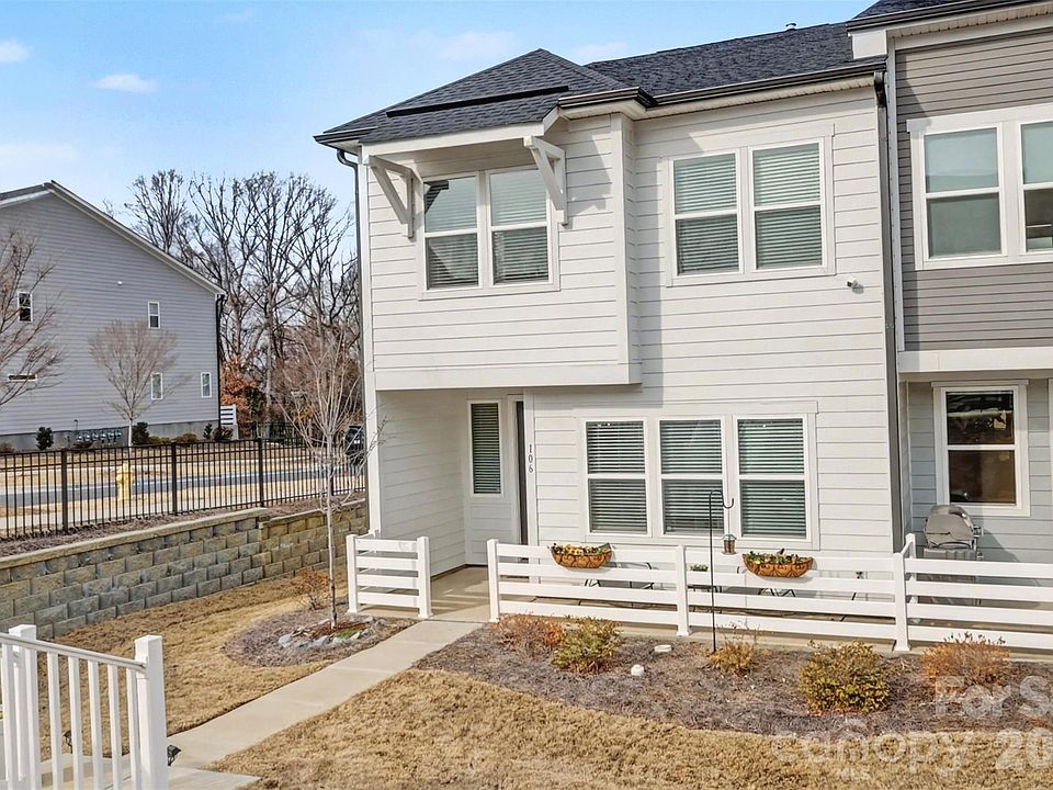 1st image of 106 Renny Aly