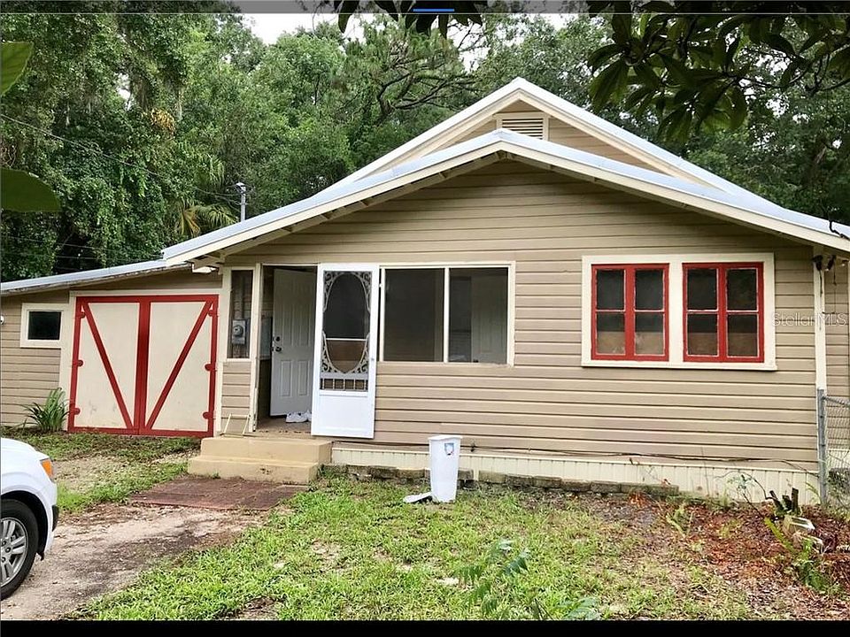 1st image of 209 N Phippen Ave