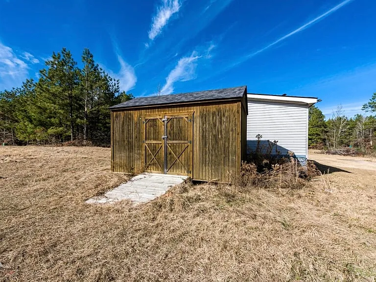571 Seven Pines Rd — Photo 22