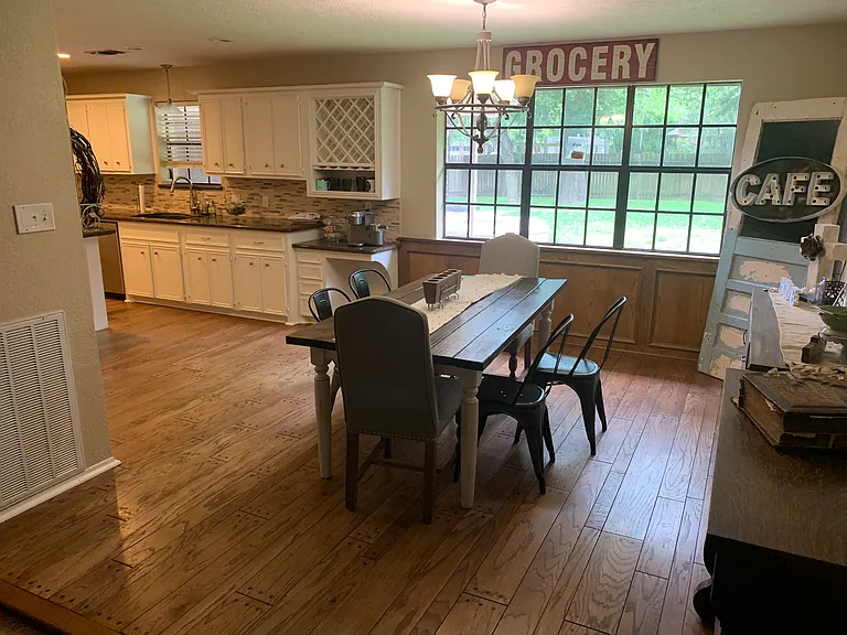 436 Huckleberry Dr — Photo 3