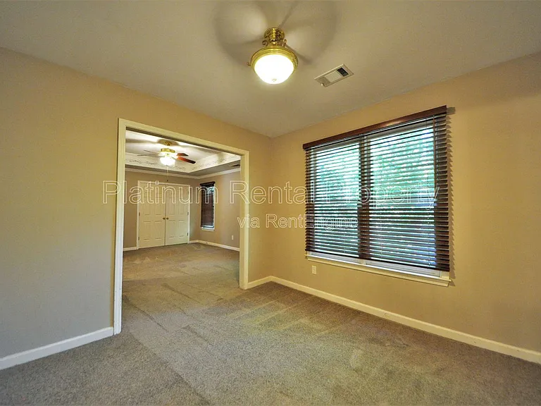 7115 Red Fox Ln — Photo 25