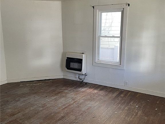 4th image of 822 Dickel Ave