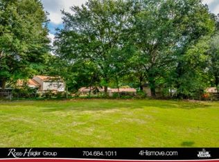 1708 Belmar Dr, Gastonia, NC 28052