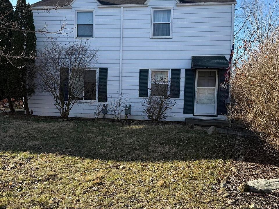 1st image of 231 W Pacemont Rd