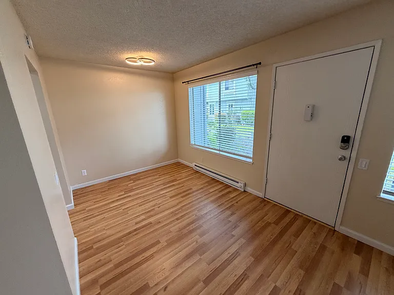 5044 Bridgepointe Pl — Photo 4