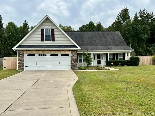 6520 Valley Falls Rd, Hope Mills, NC 28348