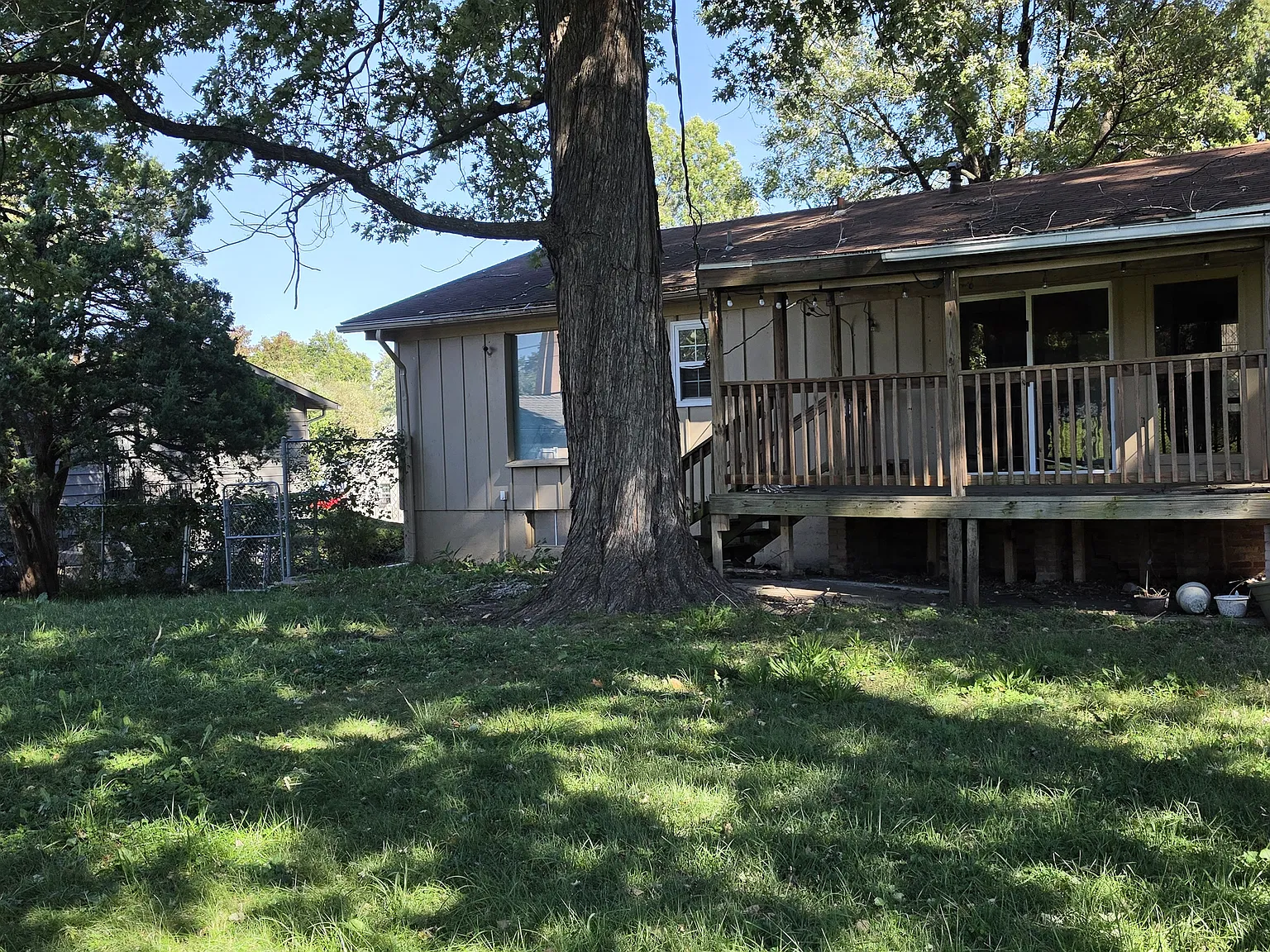 3 bed, 1100 sqft, $1,450 — Photo 4