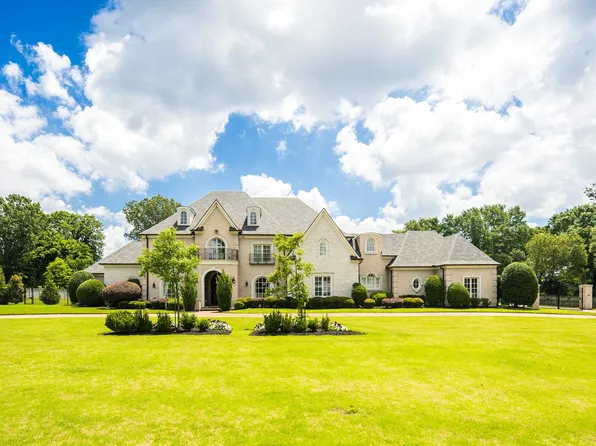3246 Hollow Creek Rd, Germantown, TN 38138