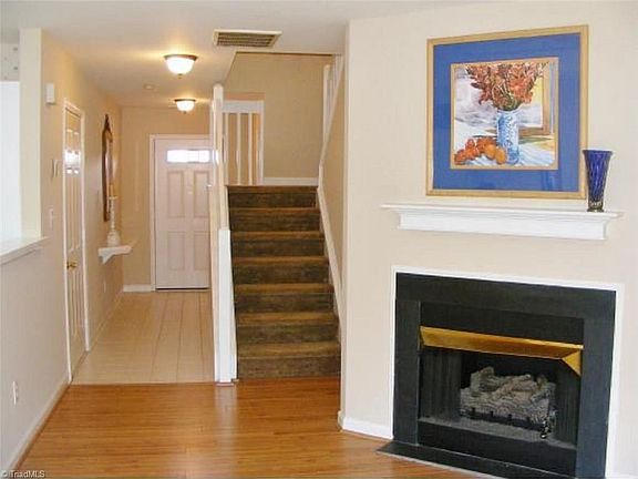 2nd image of 943 Pensford Dr