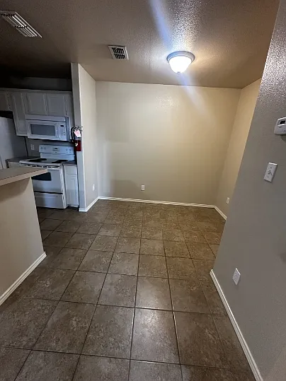 Redbud Place Apartments — Photo 22