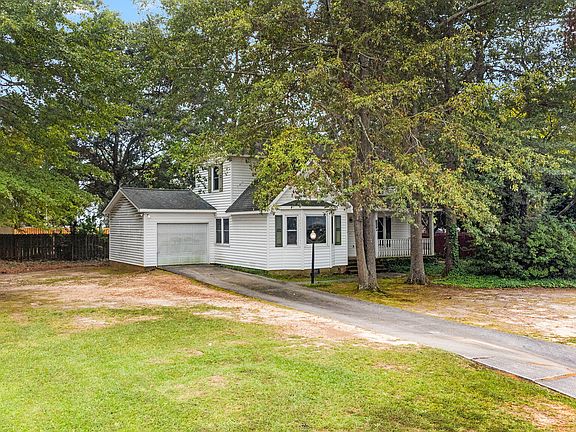 2nd image of 139 Gatewood Dr