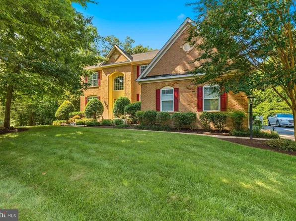 5501 Evesham Ct, Woodbridge, VA 22192
