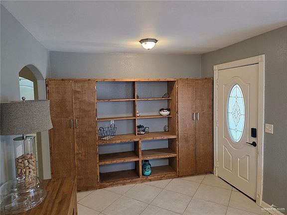 5th image of 4303 Esperanza Dr