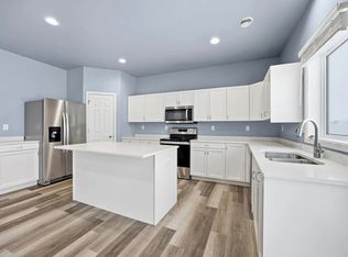3433 18th St S, Moorhead, MN 56560