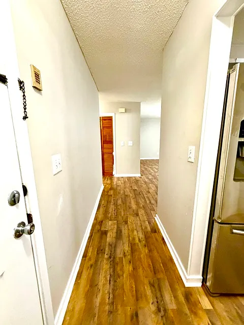 1008 Creekside Way - 1 — Photo 1