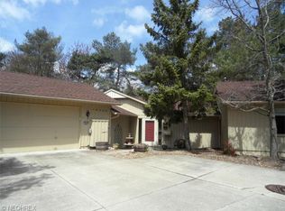 18260 Ledgeside Dr #4807, Strongsville, OH 44136