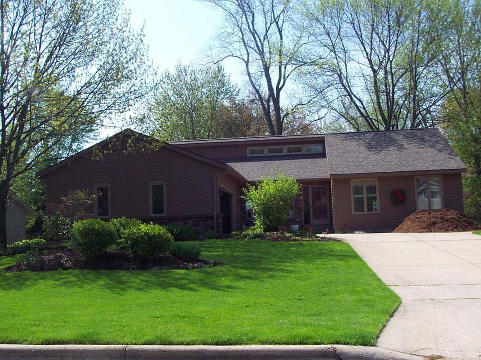 1st image of 1230 Heather Dr