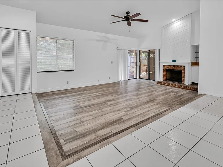 7755 Kenway Pl E — Photo 1