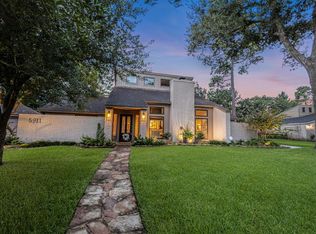5911 Lookout Mountain Dr, Houston, TX 77069