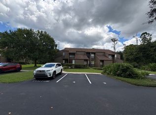4 Sherbury Ct, Palm Coast, FL 32137