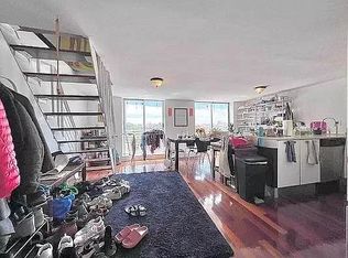 16 Meserole St #5B, Brooklyn, NY 11206