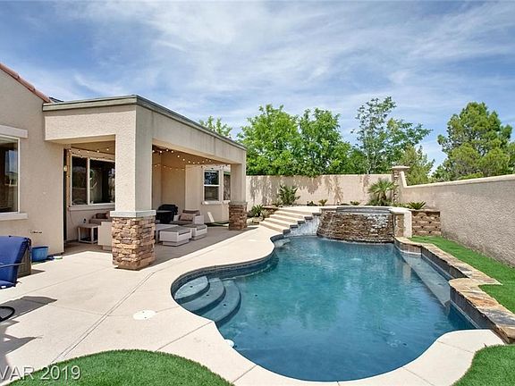 2nd image of 844 Viscanio Pl