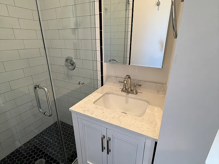 24" Vanity Sink