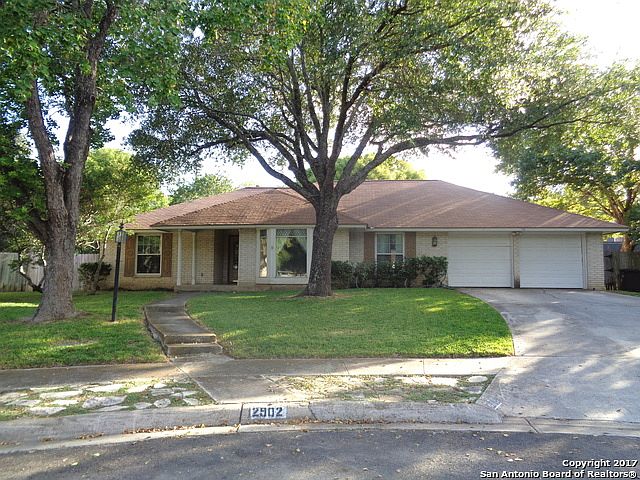 1st image of 2902 Hedgewyck St