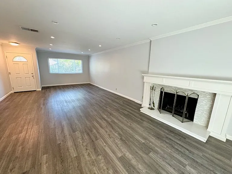 2661 Buena Vista Ave — Photo 5