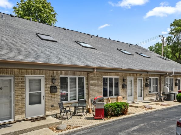 7248 Dixon St #B, Forest Park, IL 60130