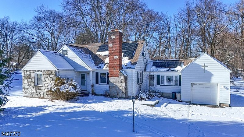 1st image of 30 Reynolds Ave