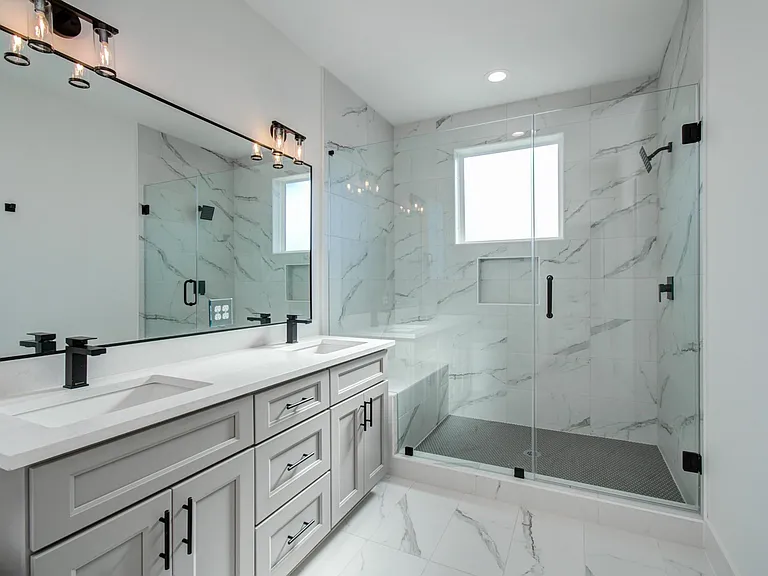 4425 Providence St — Photo 31