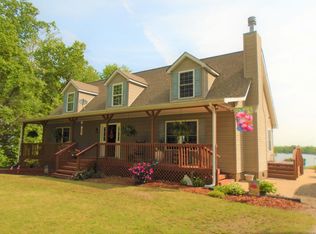 105 Williams Ln, Harrellsville, NC 27942