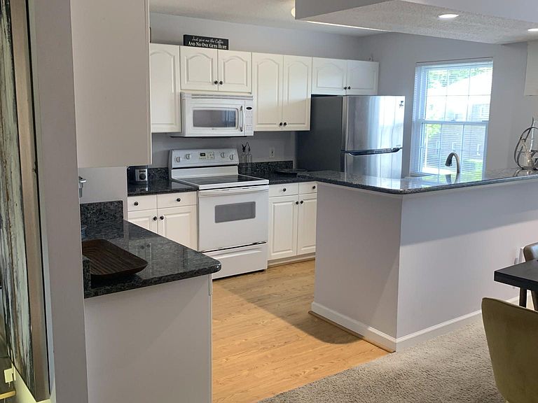 200 Willow Green Dr Conway, SC, 29526 Apartments for