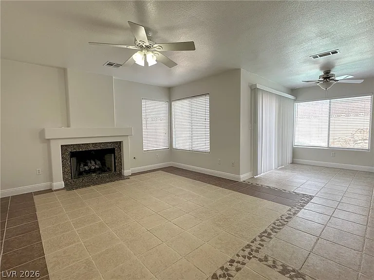 7604 Cruz Bay Ct — Photo 10